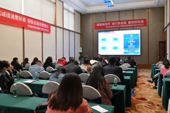 每年带头开展“一把手讲消保”及“行长值大堂